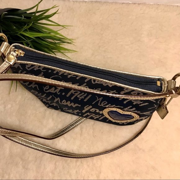 In Like-New COACH Poppy Signature Script Lurex Blue Gold Jacquard Leather Bag - Picture 11 of 14